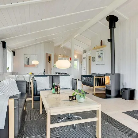 Holiday home Tjakko - 700m From The Sea In Se Jutland By Interhome