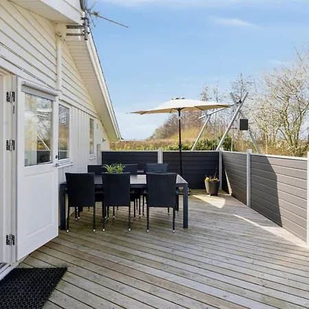Tjakko - 900m From The Sea By Interhome Nedre Lysabild